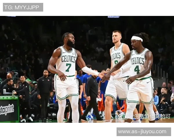 绿军主场对决76人首发阵容揭晓杰伦布朗领衔豪泽科塔普理查德同场竞技